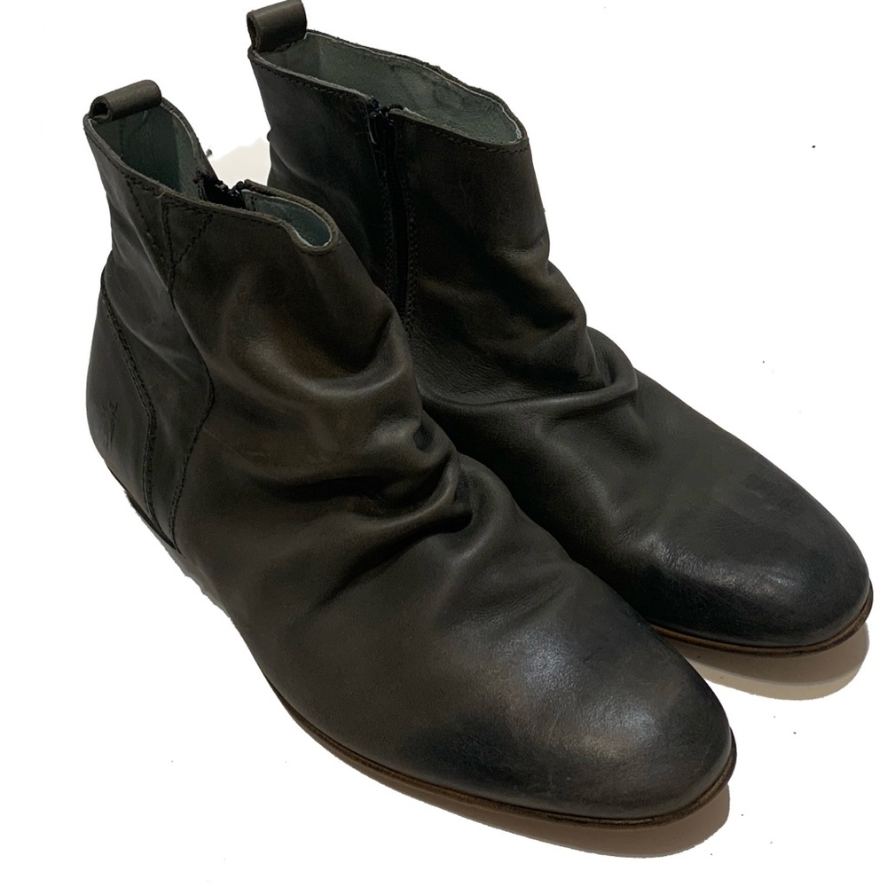 9 / Fly London men’s boots